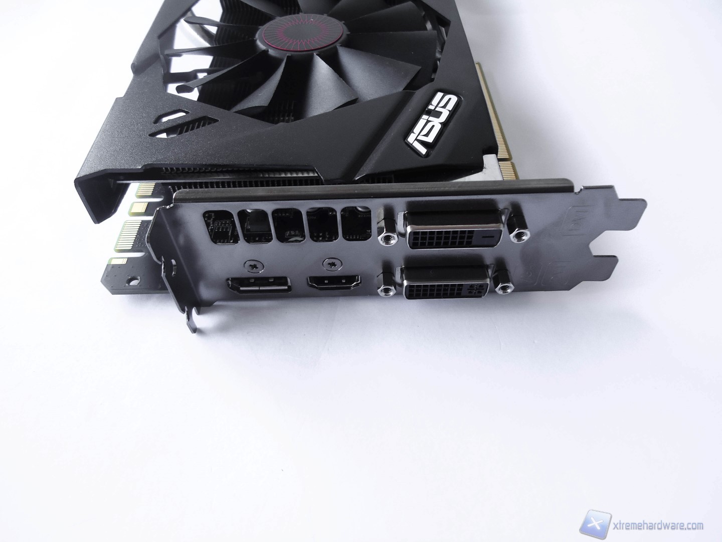 ASUS GTX 970 Strix 21